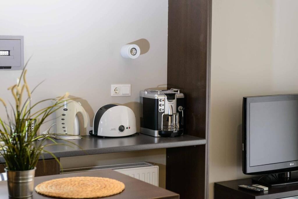 City Lux2Modern Apartment Next To Kerameikos Metro 아테네 외부 사진